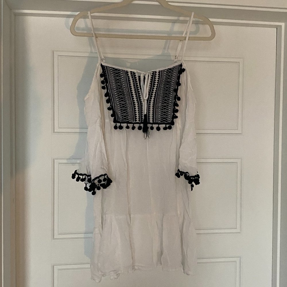 Flirty dress or swimsuit cover up with black pom pom details | Size Small